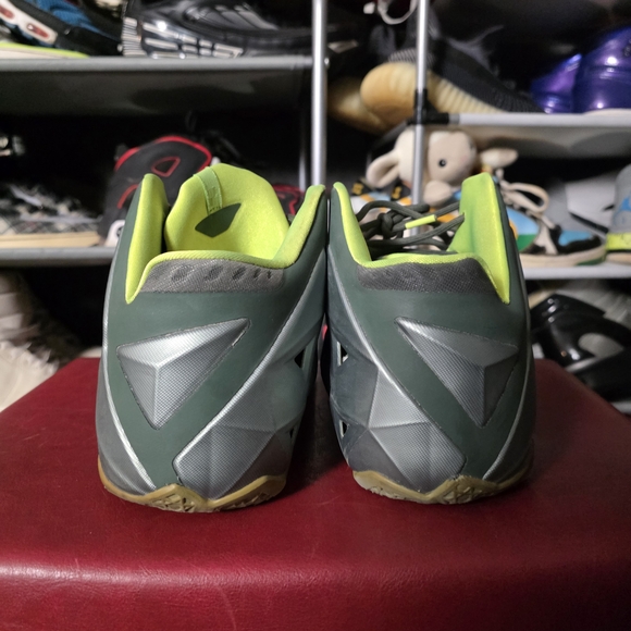 ? Nike LeBron 11 XI Men\'s Dark Green and Volt Basketball Shoes Size 12 main image 6